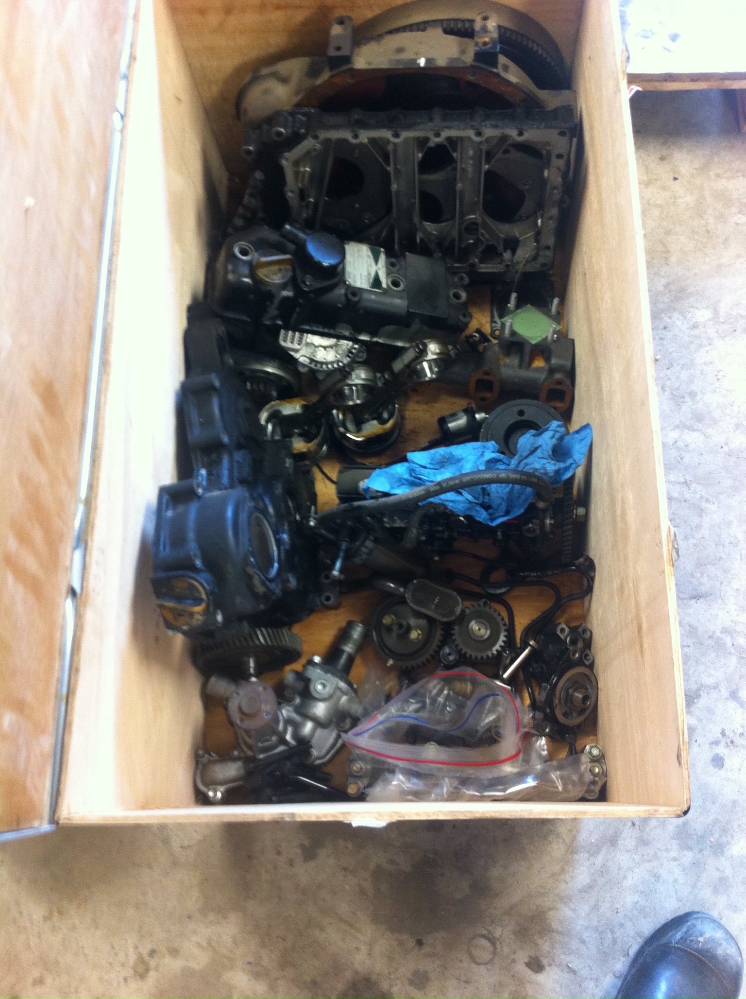 Onderdelen Yanmar 3TNE82A gebruikt. 