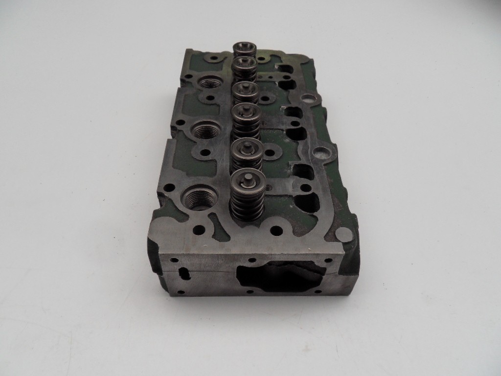 Cilinderkop D950 kubota (ruil)